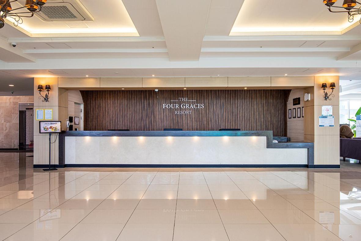 The Four Grace Resort Seogwipo Bagian luar foto