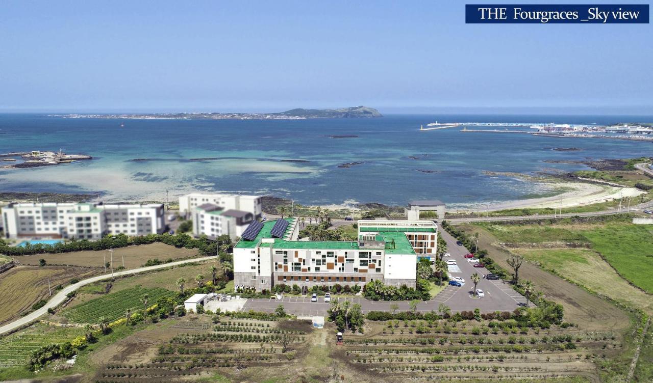 The Four Grace Resort Seogwipo Bagian luar foto