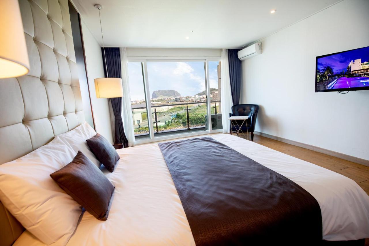 The Four Grace Resort Seogwipo Bagian luar foto