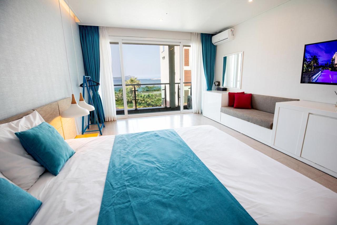 The Four Grace Resort Seogwipo Bagian luar foto