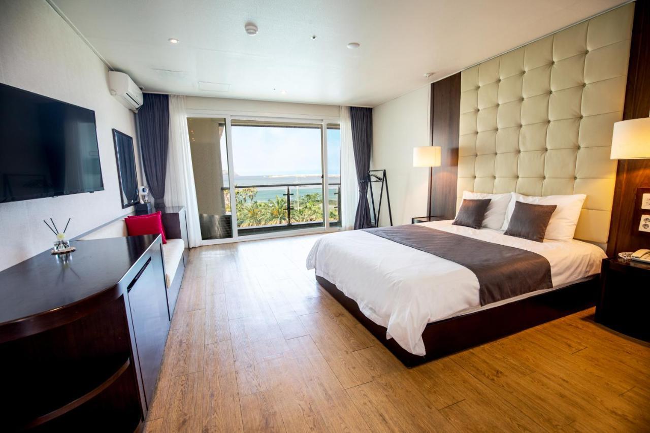 The Four Grace Resort Seogwipo Bagian luar foto