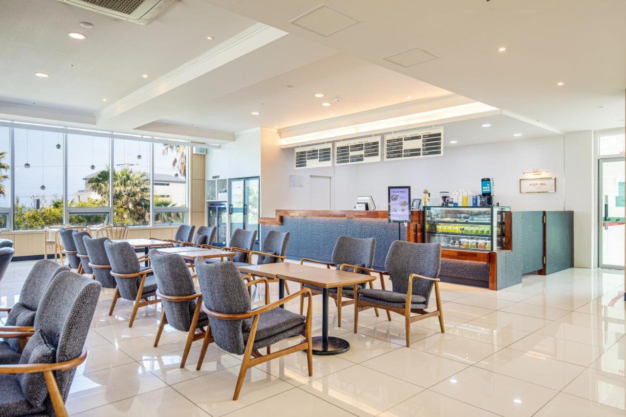 The Four Grace Resort Seogwipo Bagian luar foto